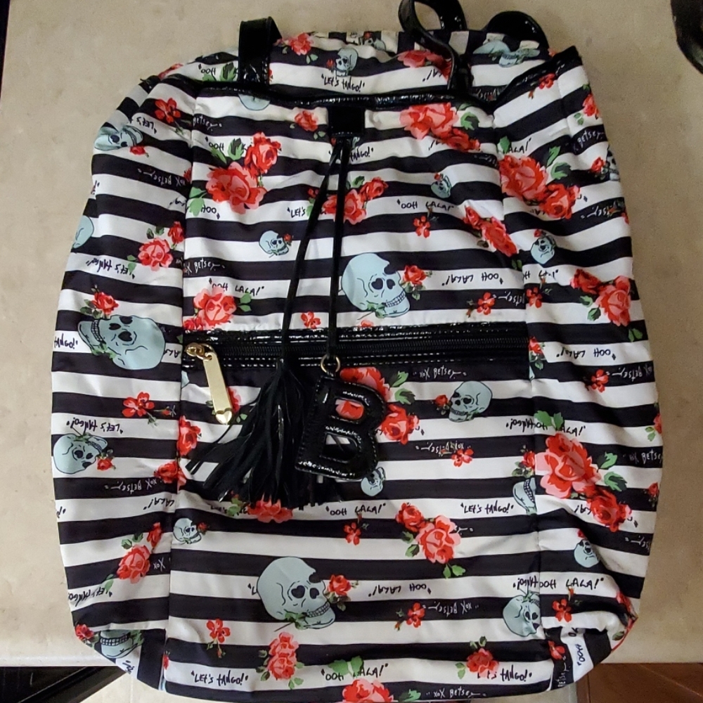 Betsey Johnson skull backpack